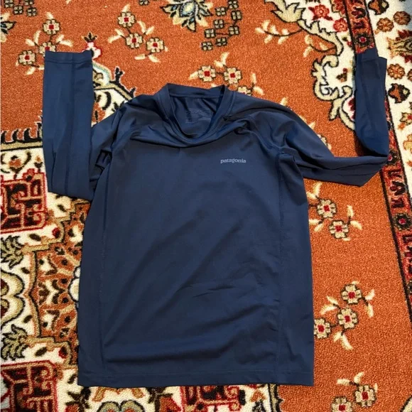 Patagonia swim ,rashguard - Picture 3 of 4